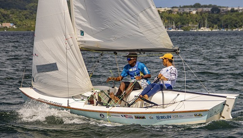 Competição contou com as classes Snipe e Optimist no último final de semana/ Foto: Aratu Iate Clube/Divulgação